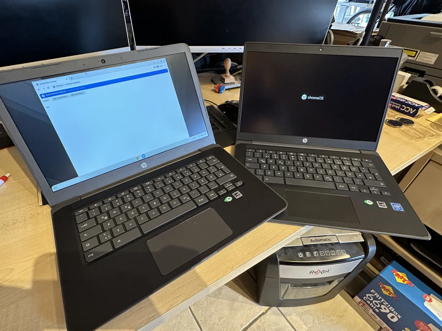 Zwei HP Chromebook 14A 5G als Hardware-Spende erhalten